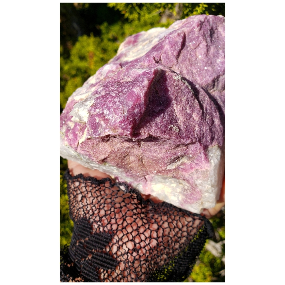 💕raspberry lepidolite💕 found by KAMELEON🦎 - Picture 8 of 8